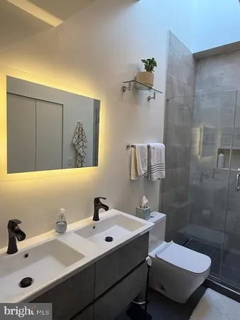 $3,500 | 1221 Oates Street Northeast, Unit C, Washington, DC 20002