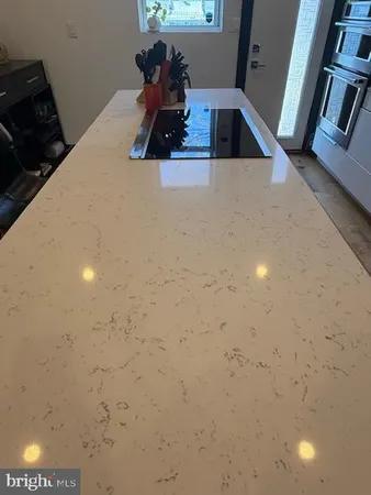$3,500 | 1221 Oates Street Northeast, Unit C, Washington, DC 20002
