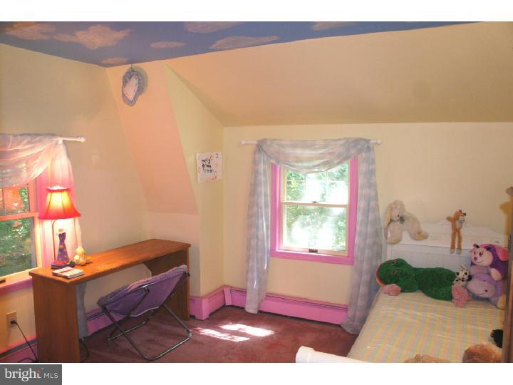 243 Fox Road Media, PA 19063 - Photo 23 of 25 Bedroom 3