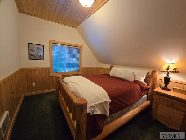 $949,900 | 3627 South Bills Island Loop Rd Island Park, Island Park, ID 83429