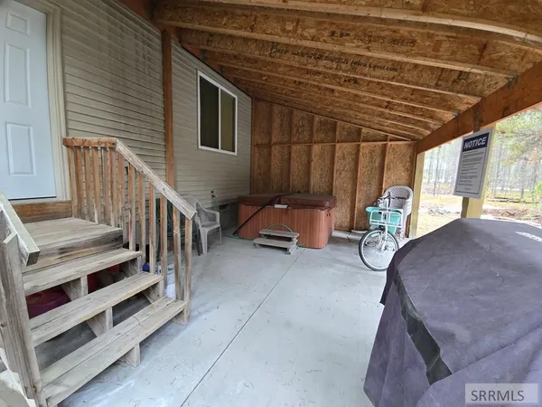$949,900 | 3627 South Bills Island Loop Rd Island Park, Island Park, ID 83429
