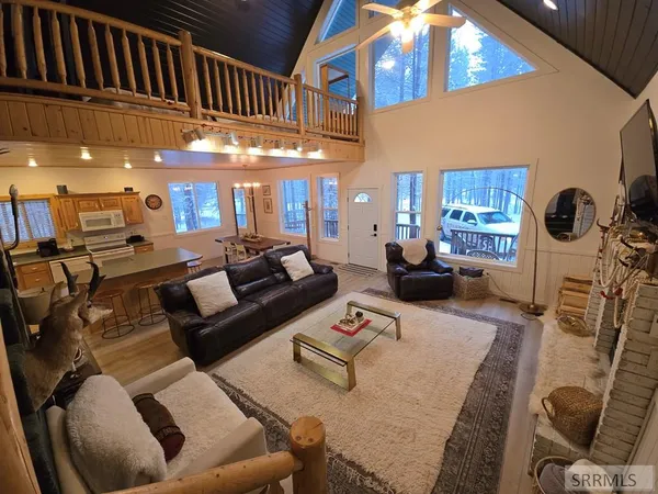 $949,900 | 3627 South Bills Island Loop Rd Island Park, Island Park, ID 83429