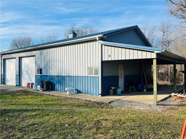 $3,600 | 5755 West 2400th Road, Parker, KS 66072