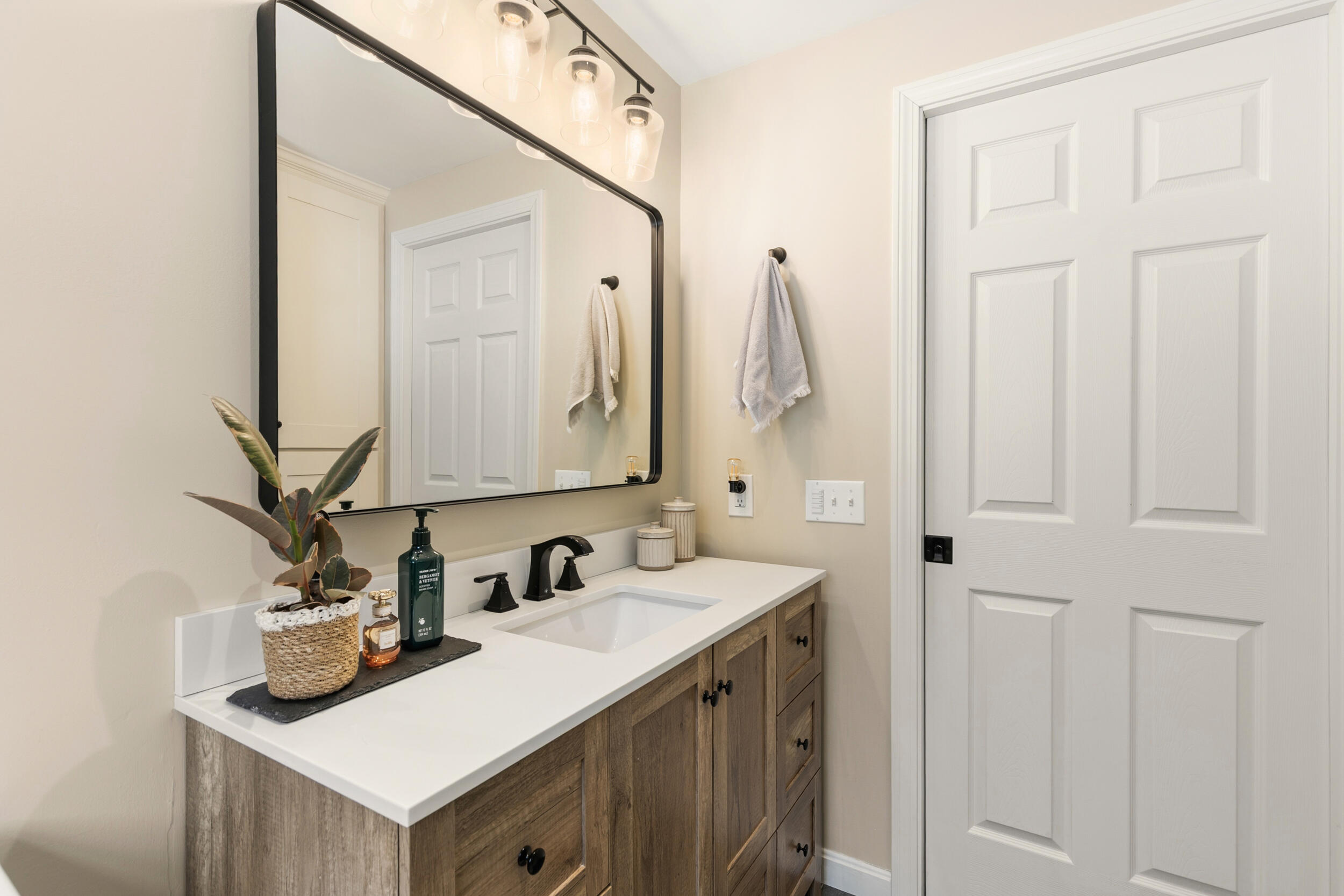 4 Solomon Drive Windham, ME 04062 - Photo 23 of 49 4 solomon dr, windham, me 04062, usa-027