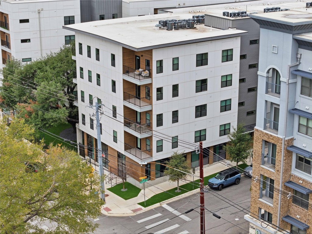 2500 Longview Street, Unit 201 Austin, TX 78705 - Photo 35 of 40 View of property