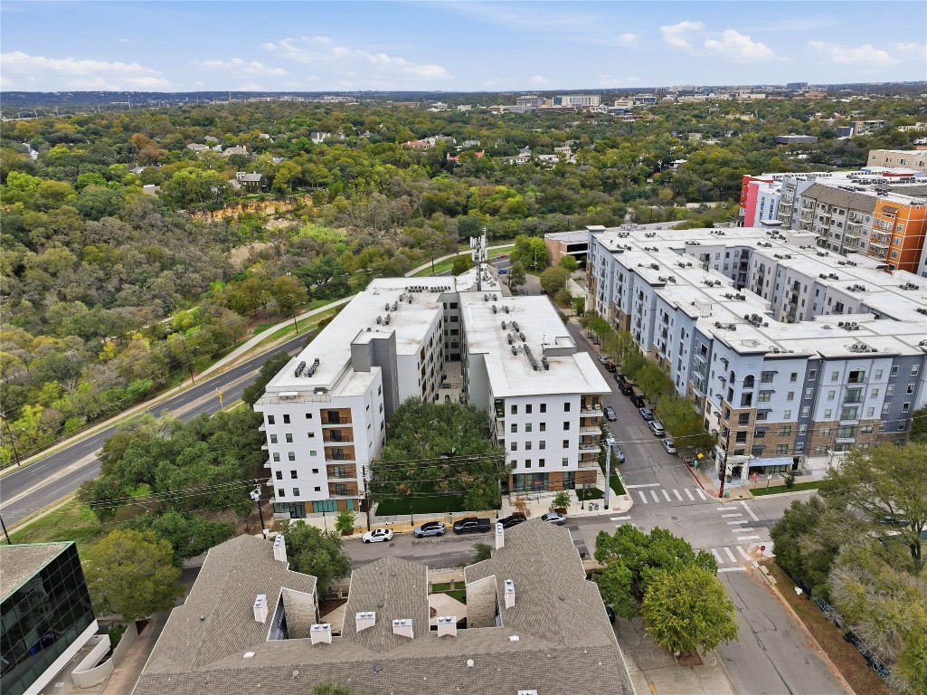 2500 Longview Street, Unit 201 Austin, TX 78705 - Photo 39 of 40 a view of a city from a terrace
