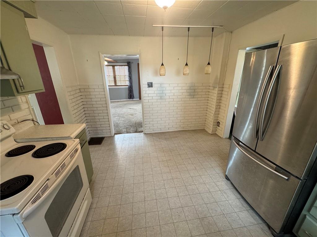 327 Rocktown Road Tarrs, PA 15688 - Photo 9 of 35