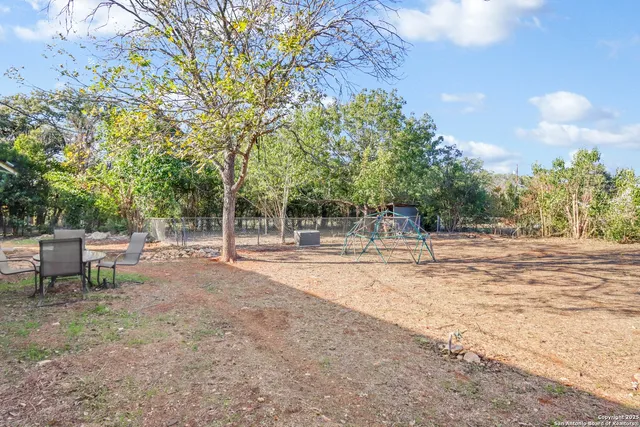 $379,000 | 914 6th Street, Blanco, TX 78606