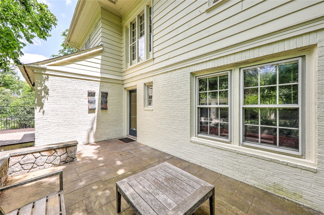 40 Grotto Avenue Providence, RI 02906 - Photo 39 of 47