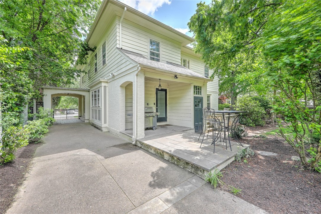 40 Grotto Avenue Providence, RI 02906 - Photo 43 of 47