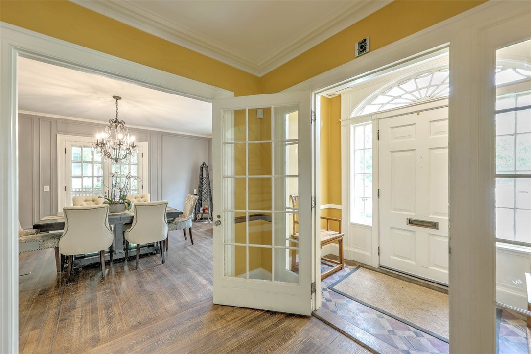 40 Grotto Avenue Providence, RI 02906 - Photo 5 of 47