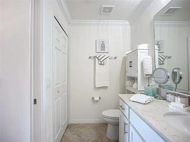 $4,000 | 920 Tidewater Shores Loop, Unit 205, Bradenton, FL 34208