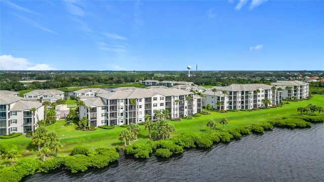 $4,000 | 920 Tidewater Shores Loop, Unit 205, Bradenton, FL 34208