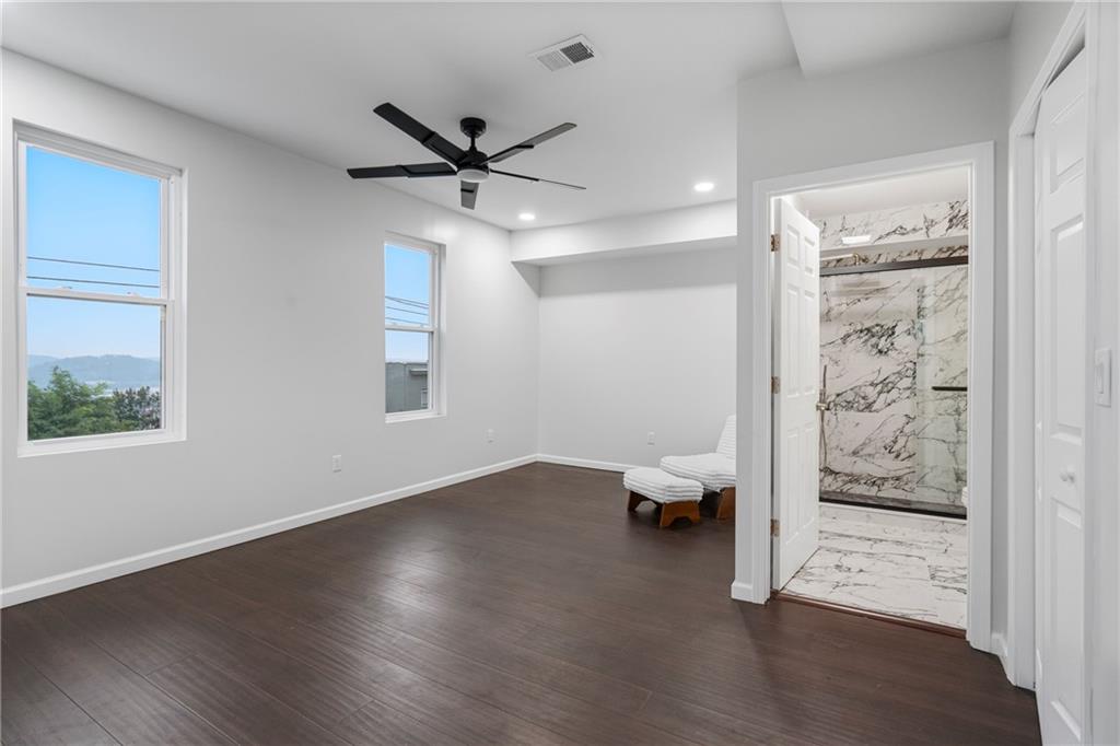 3354 Ridgway Street Pittsburgh, PA 15213 - Photo 15 of 34 2nd floor bedroom with on-suite
