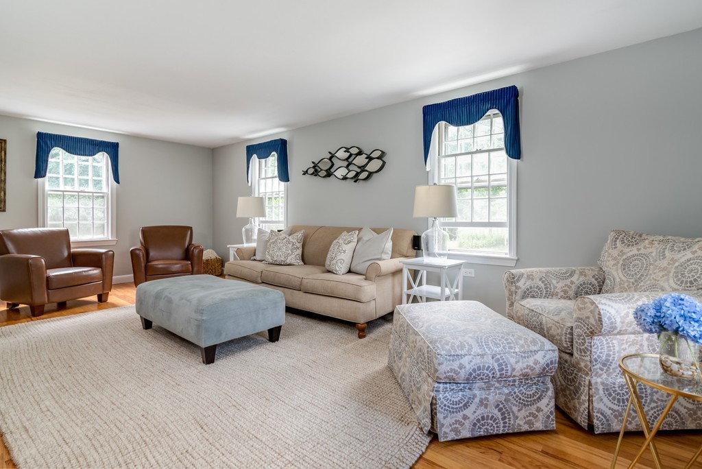 76 Dreamwold Road Scituate, MA 02066 - Photo 3 of 20 Gallery Image 3