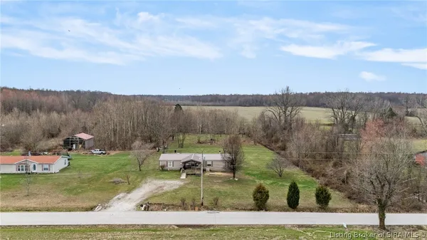 $219,000 | 1619 McIntyre Road, New Washington, IN 47162