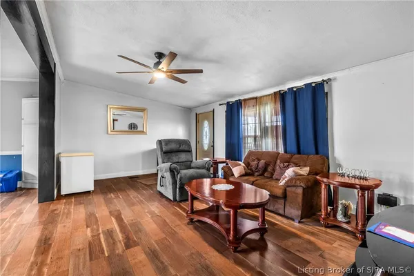 $219,000 | 1619 McIntyre Road, New Washington, IN 47162