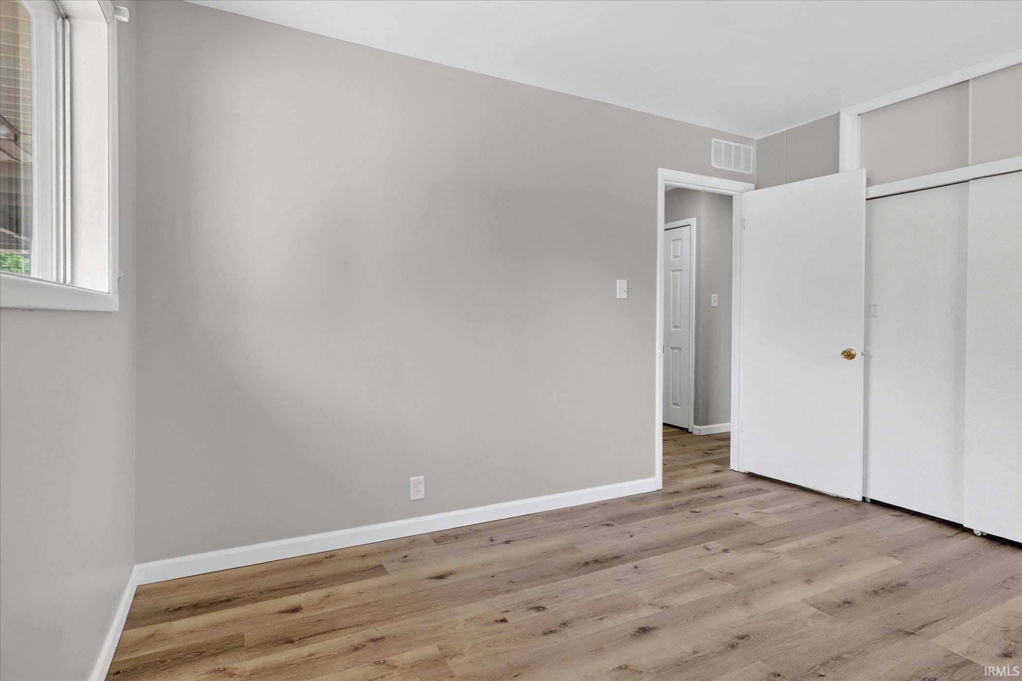 1403 East Ireland Road South Bend, IN 46614 - Photo 16 of 28