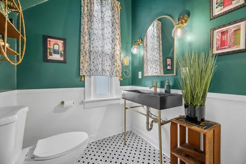 $450,000 | 615 East Otjen Street, Milwaukee, WI 53207