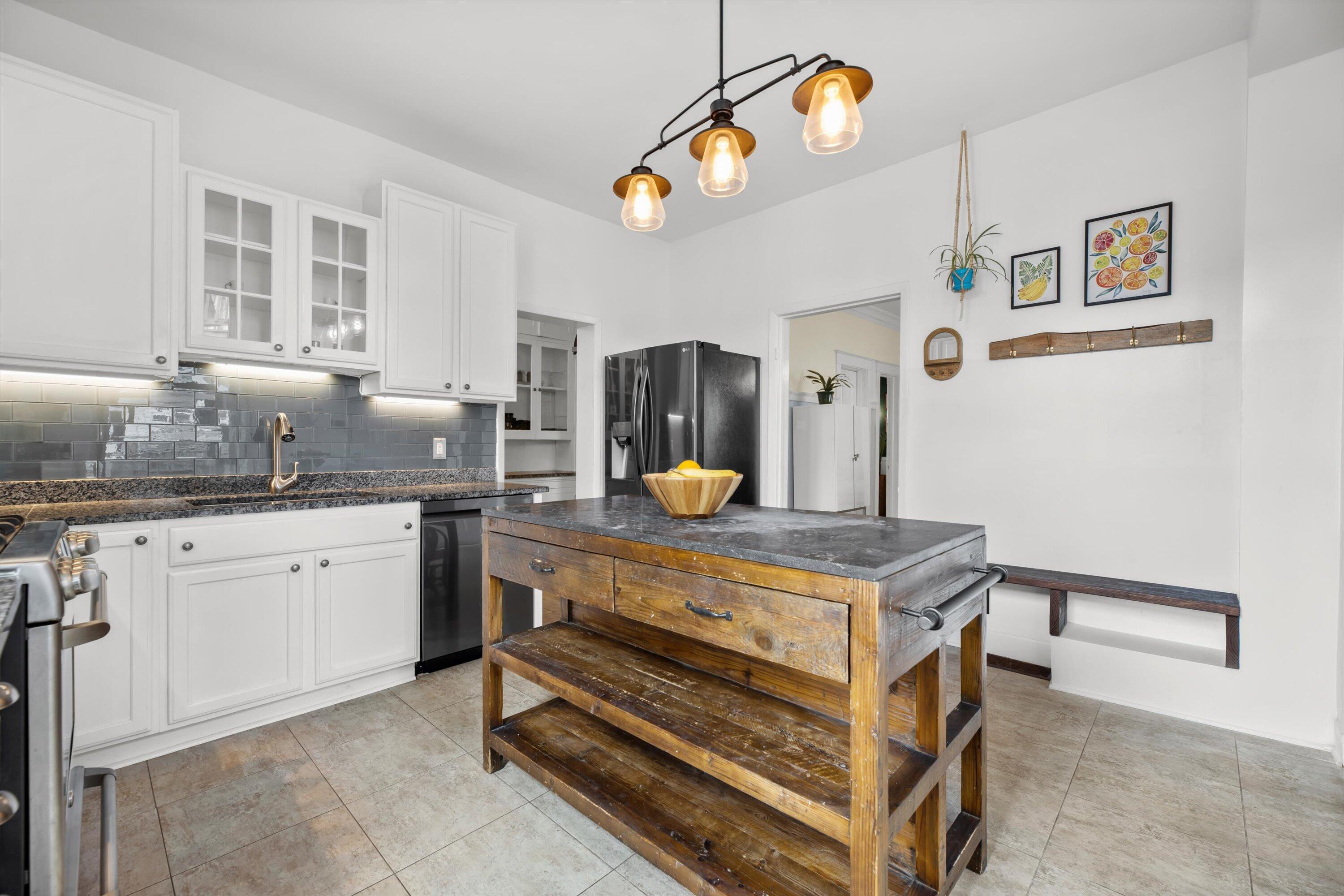 615 East Otjen Street Milwaukee, WI 53207 - Photo 20 of 63 Kitchen Island, Tile Floor, Stainless Steel Applainces