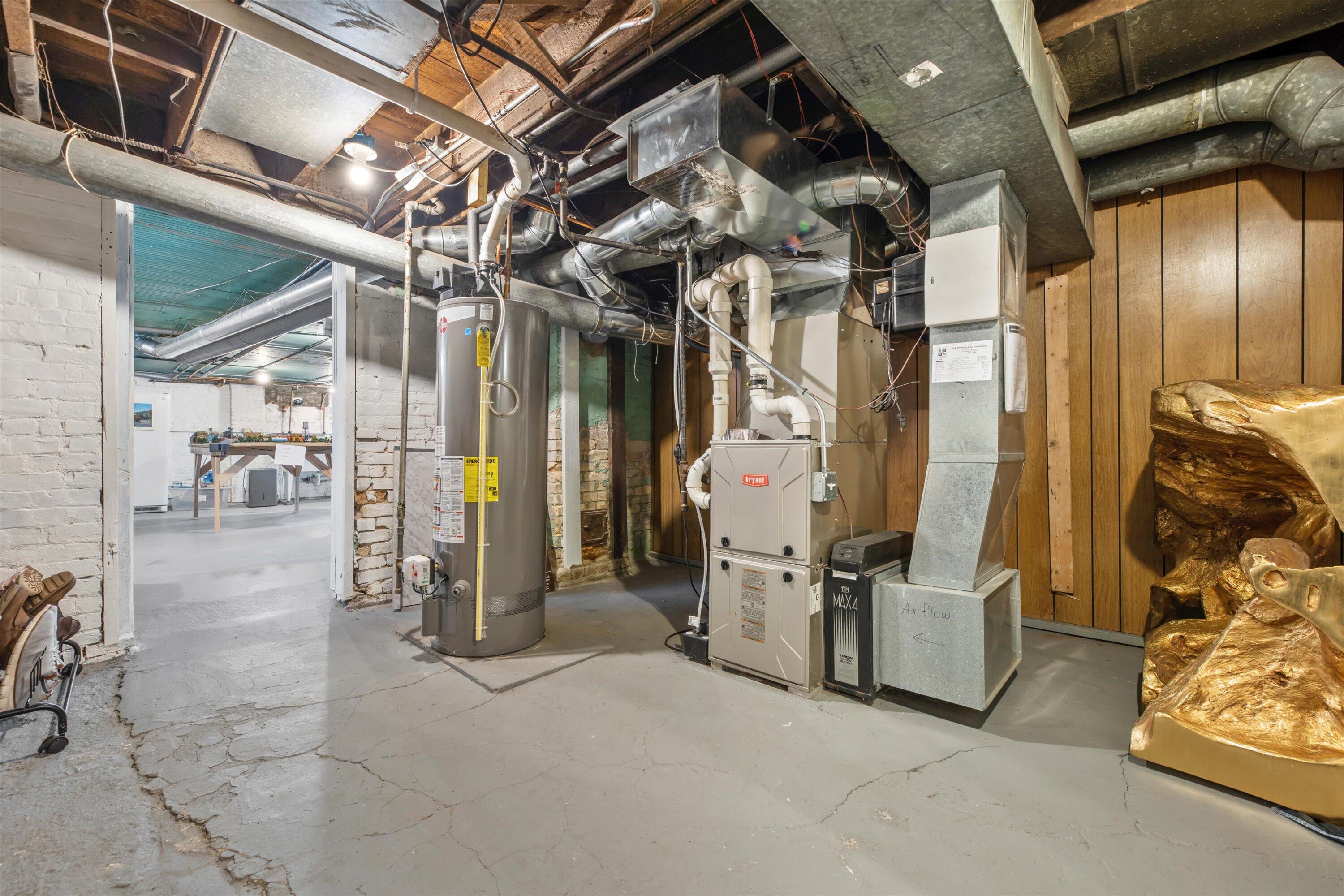 615 East Otjen Street Milwaukee, WI 53207 - Photo 45 of 63 Walk-out Basement, ample storage space