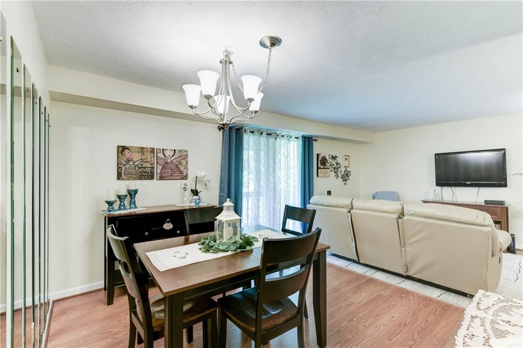 329 Ridge Point Circle, Unit 34B Bridgeville, PA 15017 - Photo 7 of 25 Enjoy casual breakfasts and holiday dinners alike in this space.