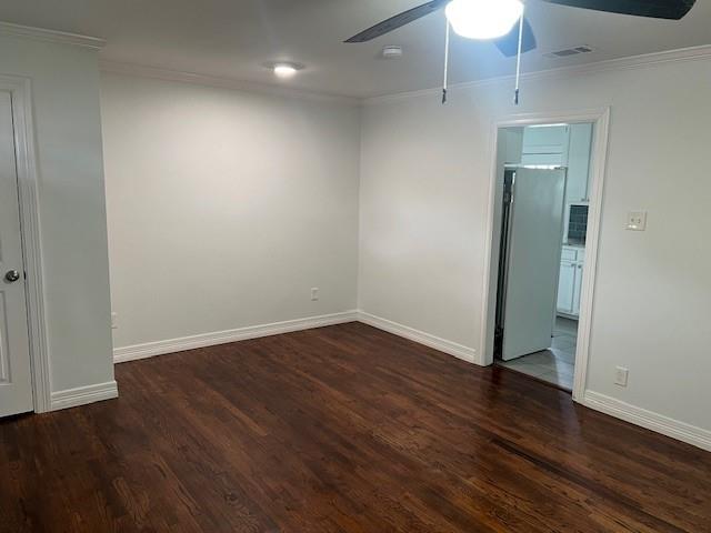 2211 Muret Street Irving, TX 75062 - Photo 6 of 16 an empty room with wooden floor and closet