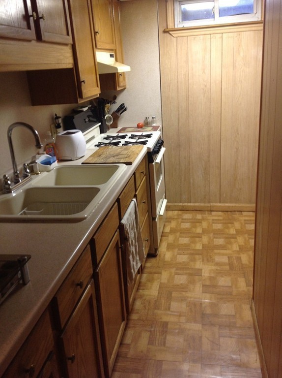 515 Tiffany Street Springfield, MA 01108 - Photo 15 of 20 Gallery Image 15