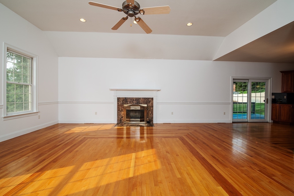 23 Summerfield Road Amherst, MA 01002 - Photo 19 of 42