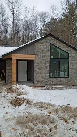 $495,000 | 12745 Austrian Drive, Grant, MI 49327