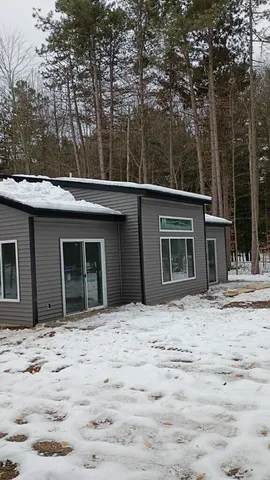 $495,000 | 12745 Austrian Drive, Grant, MI 49327