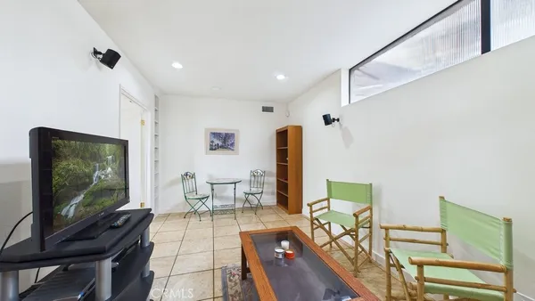 $2,199,000 | 1310 Imperial Drive, Glendale, CA 91207