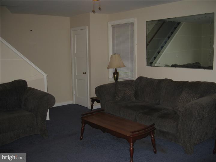 1005 Lamb Road Secane, PA 19018 - Photo 2 of 8 Living Room