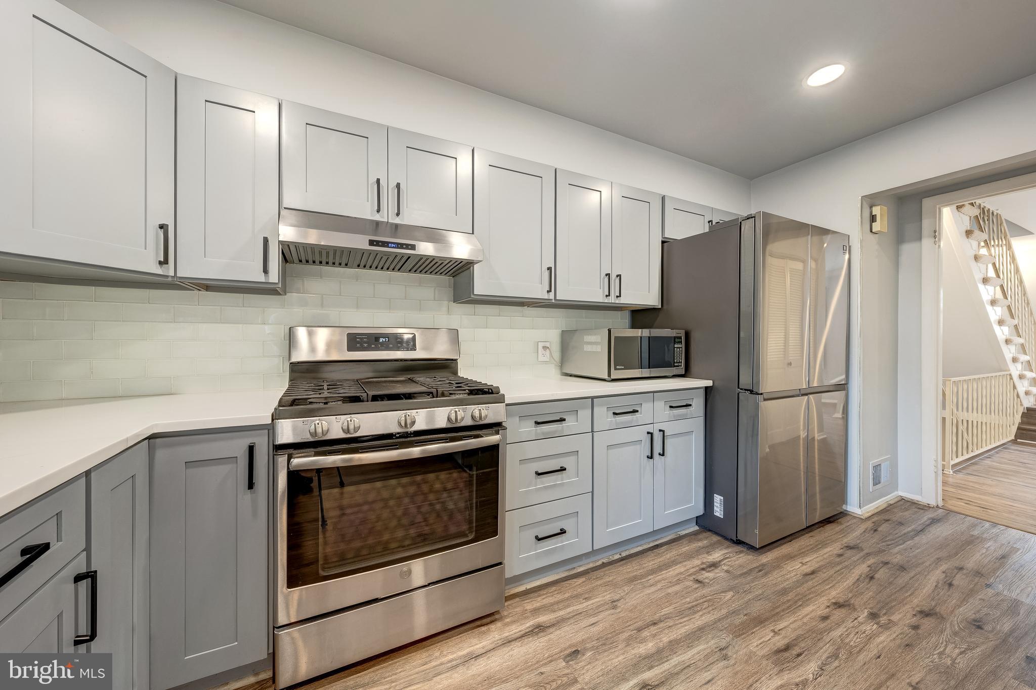 4159 Novar Drive Chantilly, VA 20151 - Photo 8 of 32