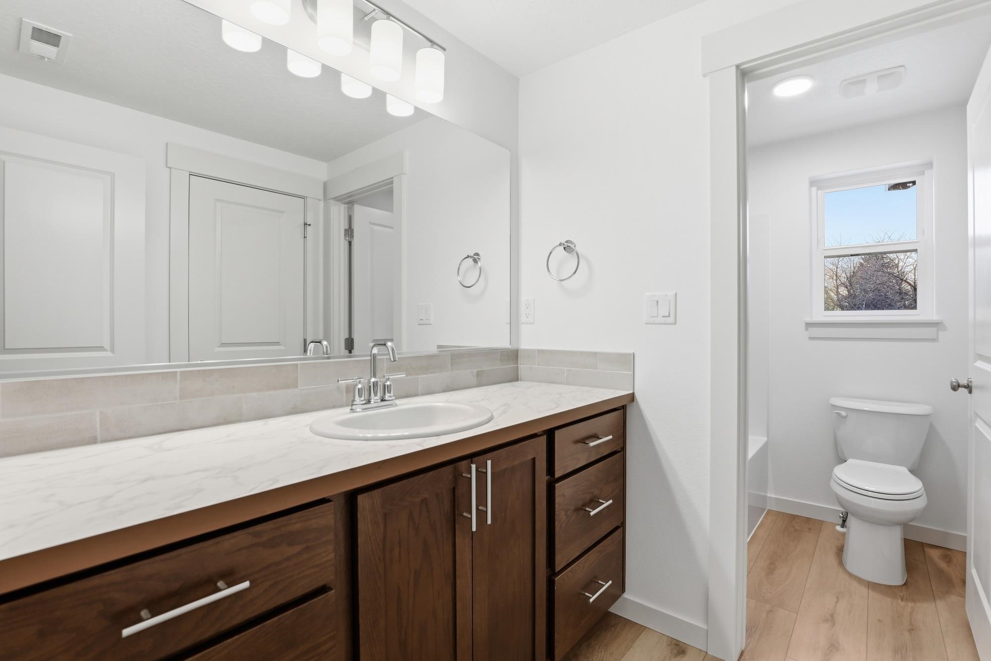 316 North Viewmont Road Greenacres, WA 99016 - Photo 10 of 12