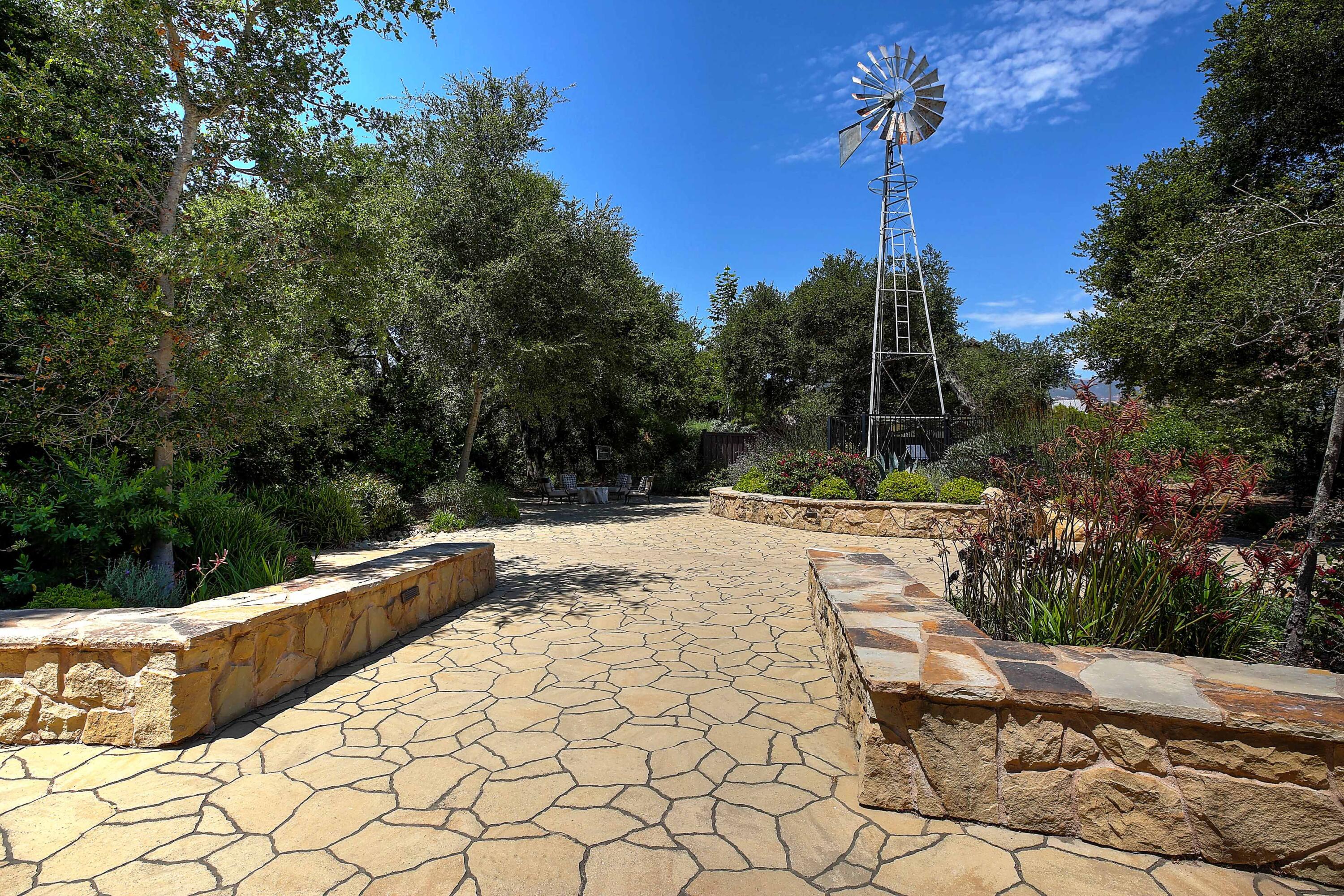 5445 Tree Farm Lane Santa Barbara, CA 93111 - Photo 47 of 49 Community Patio