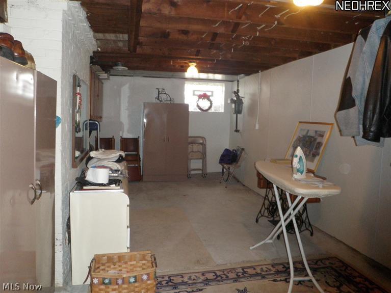 1368 South Green Road Cleveland, OH 44121 - Photo 14 of 14