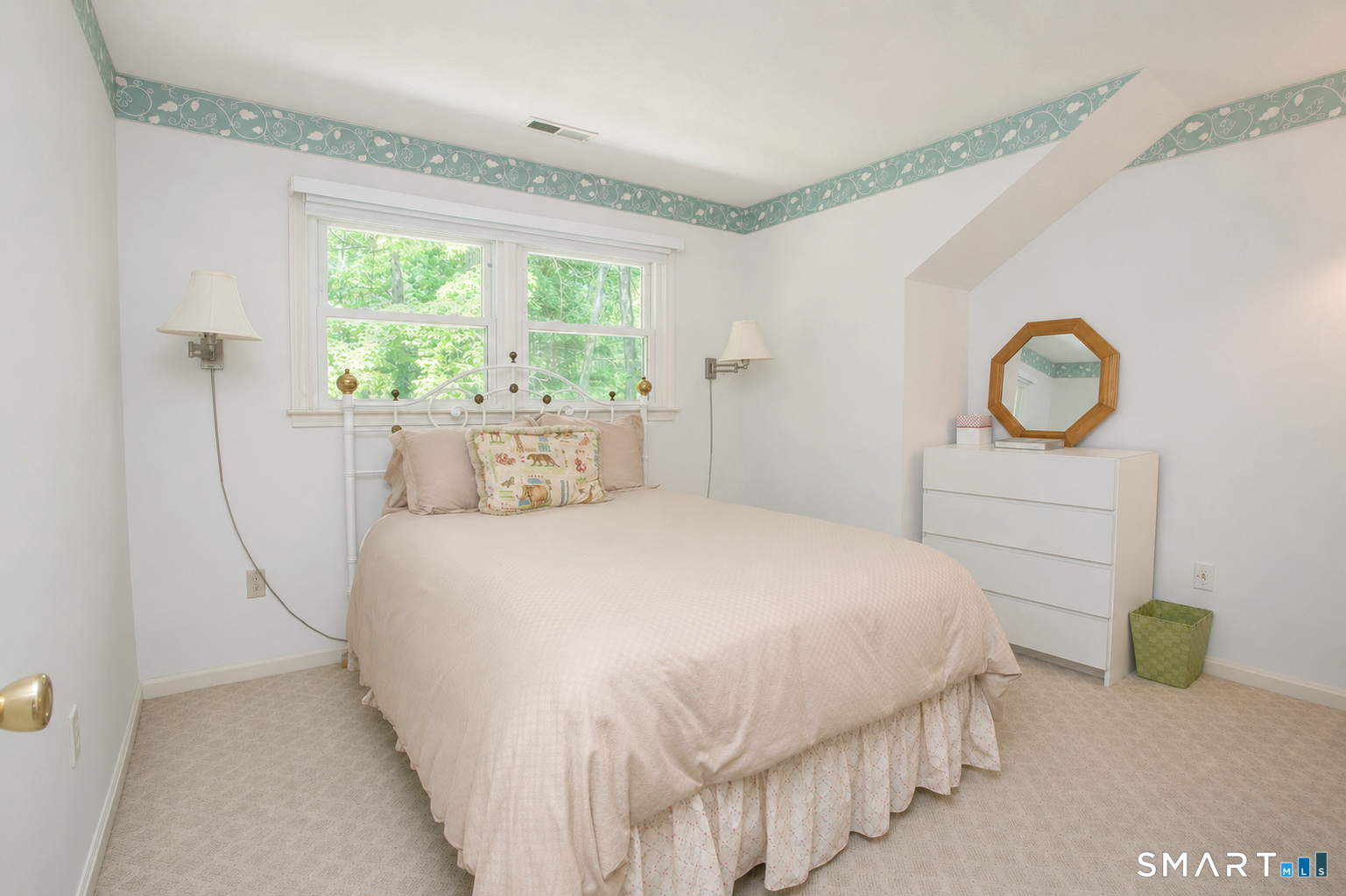 26 Rushleigh Road West Hartford, CT 06117 - Photo 23 of 40