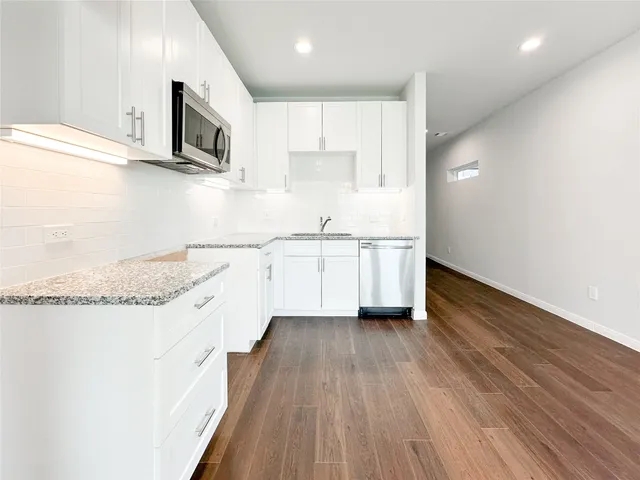 $1,900 | 18813 Luminescent Ln Spring, Spring, TX 77379