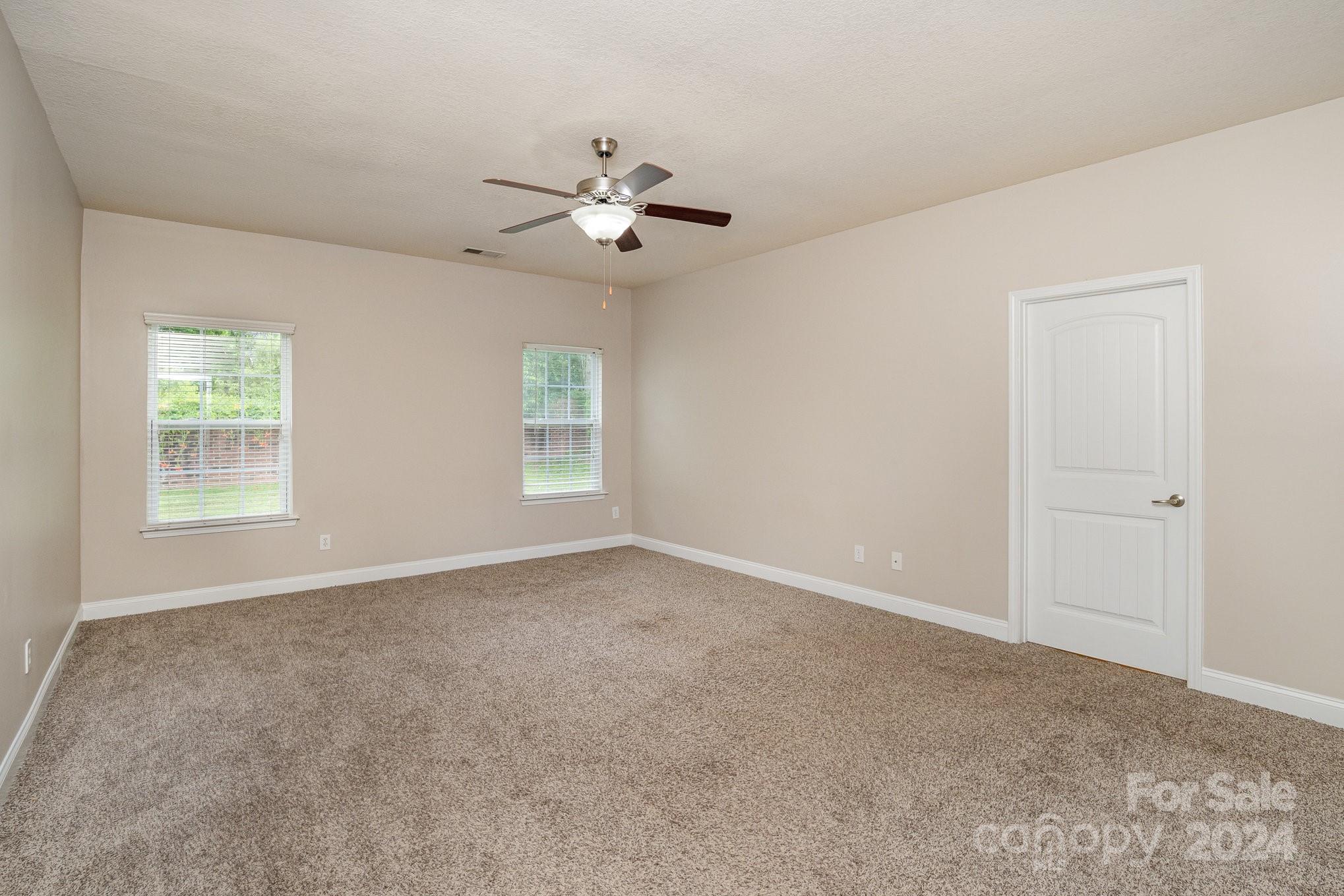 2509 Glyncastle Way Gastonia, NC 28056 - Photo 9 of 18