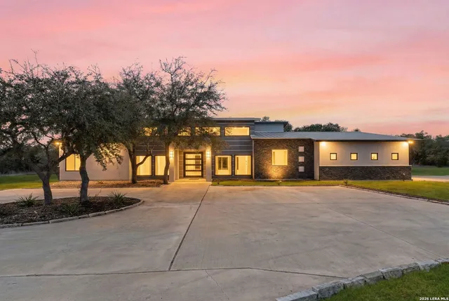 $1,670,000 | 31109 Windmill Lane, Bulverde, TX 78163