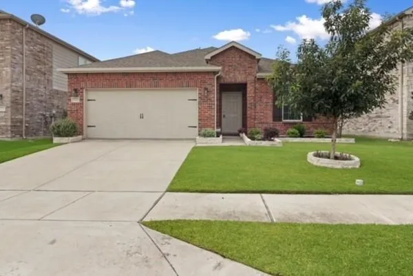 $2,500 | 3012 Montserrat Creek Drive, Little Elm, TX 75068