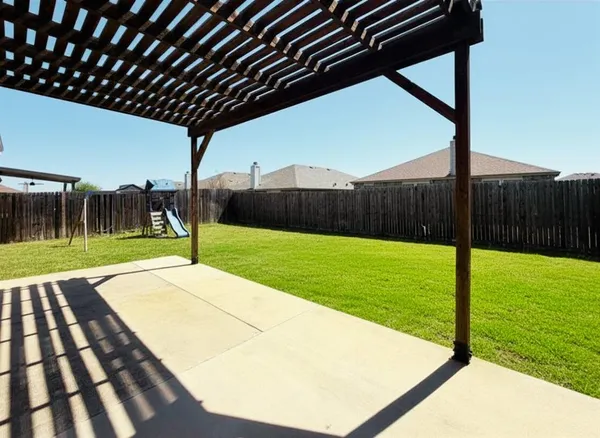 $2,500 | 3012 Montserrat Creek Drive, Little Elm, TX 75068