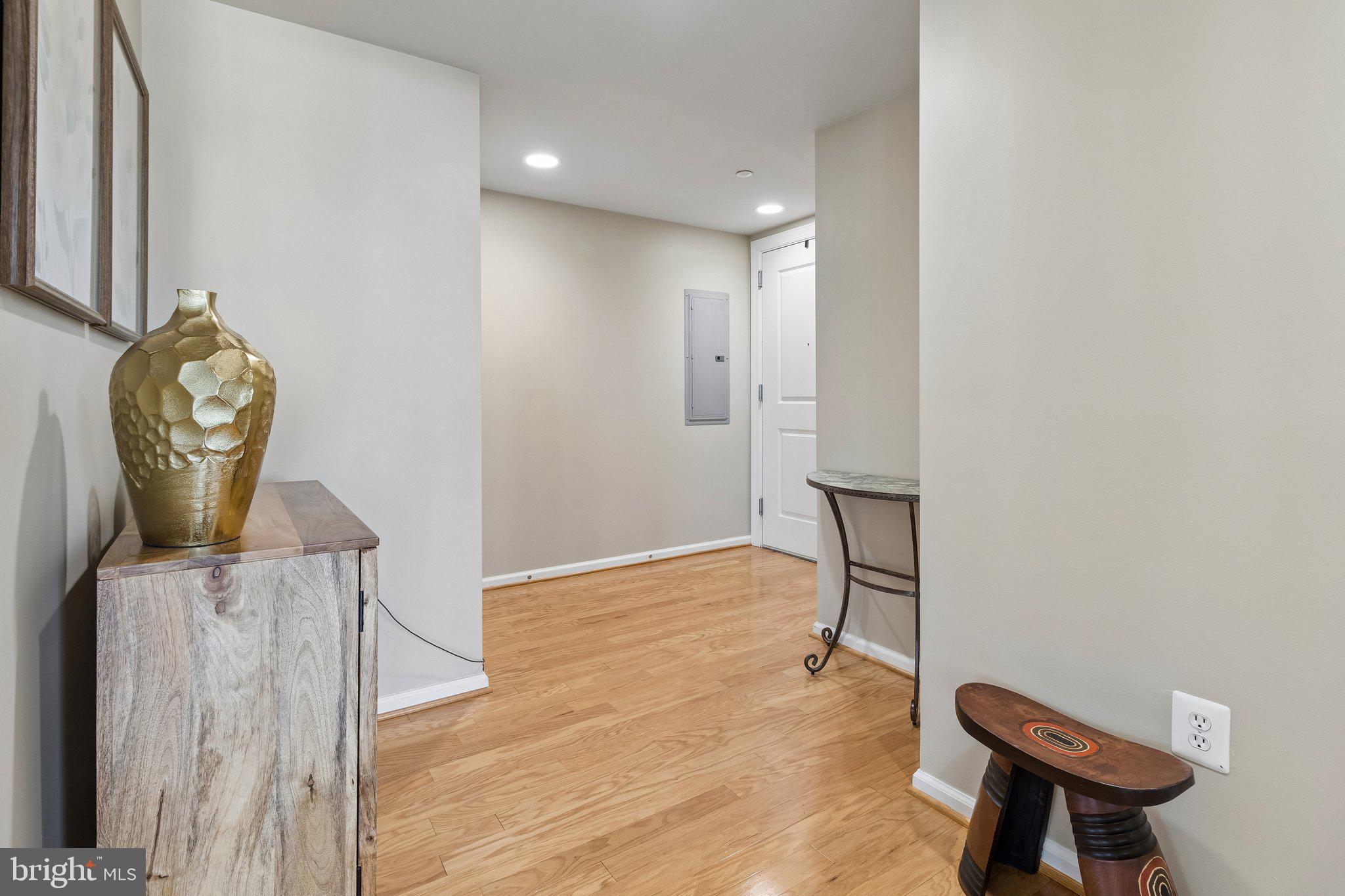 11700 Old Georgetown Road, Unit 910 North Bethesda, MD 20852 - Photo 19 of 53 Gallery Image 19