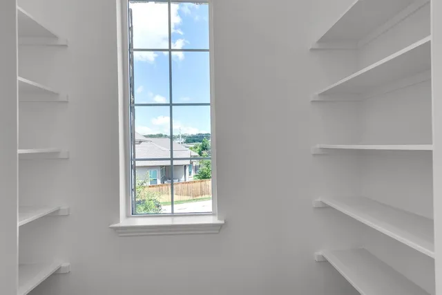 a view of window in an empty room