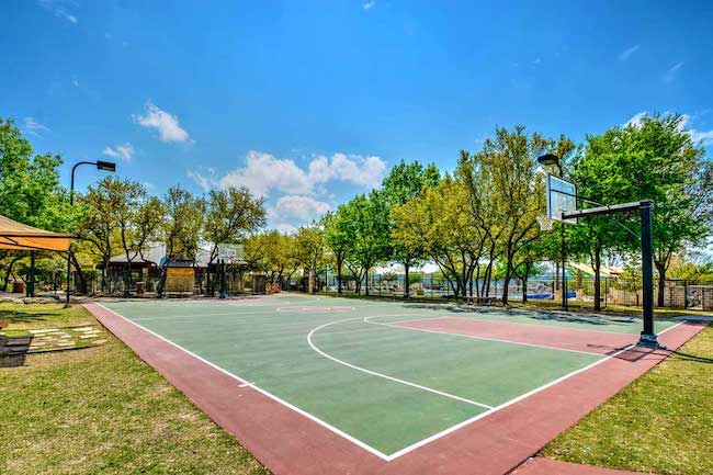 12110 Moriah Bend Austin, TX 78732 - Photo 38 of 40 a view of a basketball court