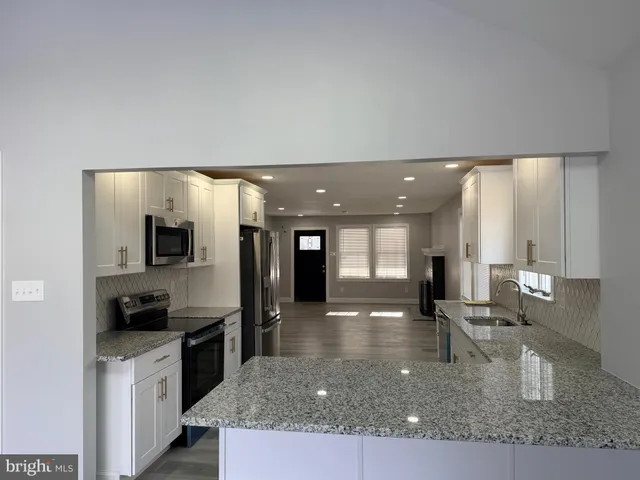 $3,800 | 109 Paoli Pike, Paoli, PA 19301