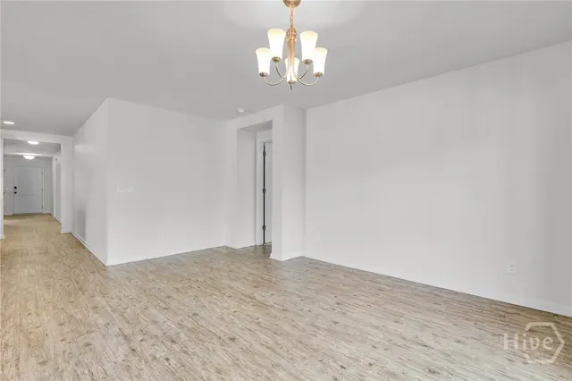 $2,430 | 22 Gardenia Drive, Savannah, GA 31407