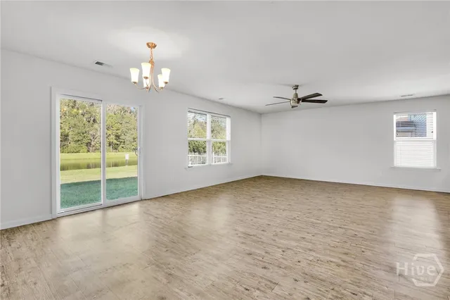 $2,430 | 22 Gardenia Drive, Savannah, GA 31407