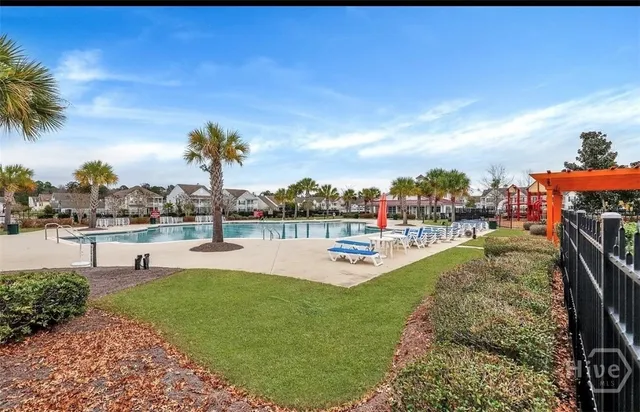 $2,430 | 22 Gardenia Drive, Savannah, GA 31407